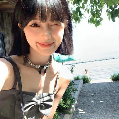 向日葵女孩